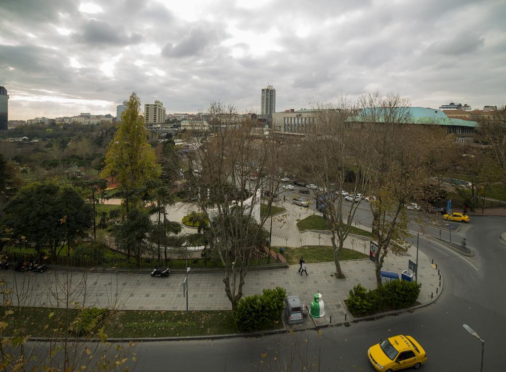 Mega Residence & Hotel Nisantasi Istanbul Exterior photo